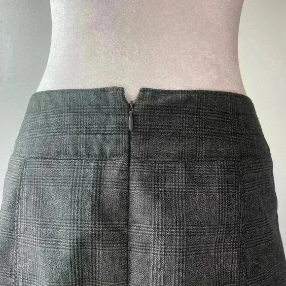 Gray Plaid Mossimo Pencil Skirt Size 6 - Picture 5 of 5